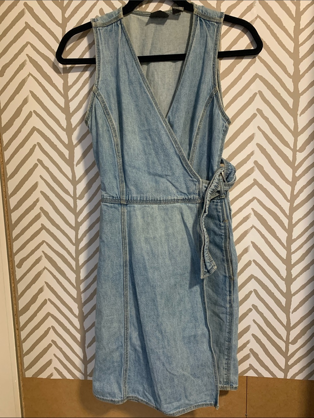 Liz wear Classic Light Blue Denim Wrap Dress